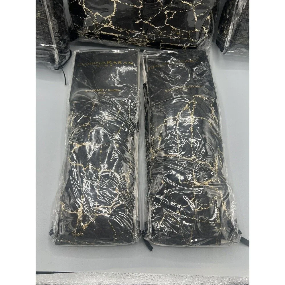 Donna Karan Black Onyx Full/Queen Duvet Cover + 2 Standard Shams + 2 Euro Shams